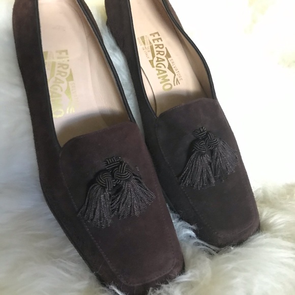 Salvatore Ferragamo loafers with tassel suede NWOT - Picture 3 of 3